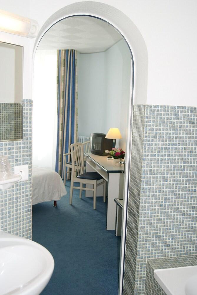 Hotel Suzane Angers
