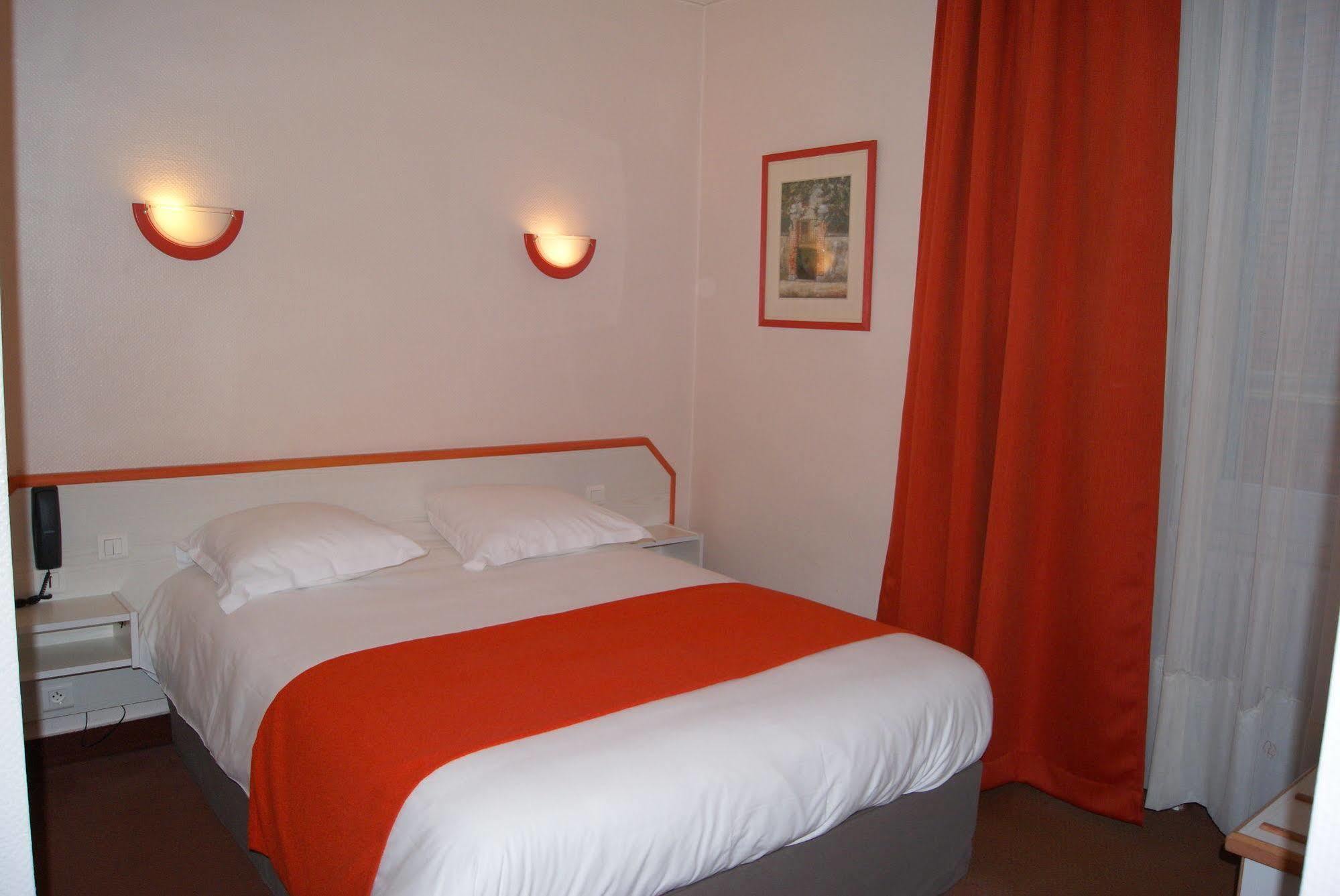 Hotel Suzane Angers